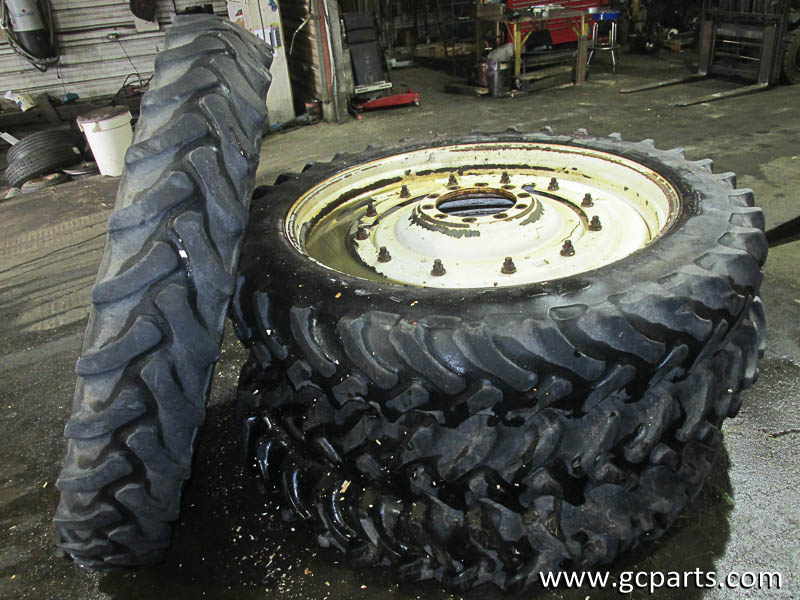 320/90R50 FIRESTONE RADIAL SET